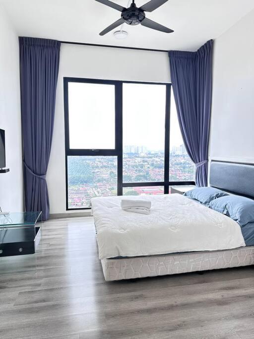 Mid Valley Southkey Mosaic- 6 Pax- 2 Bedroom Pangsapuri