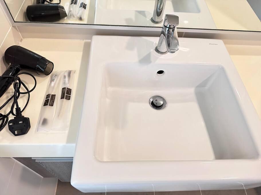 Mid Valley Southkey Mosaic- 6 Pax- 2 Bedroom Apartment