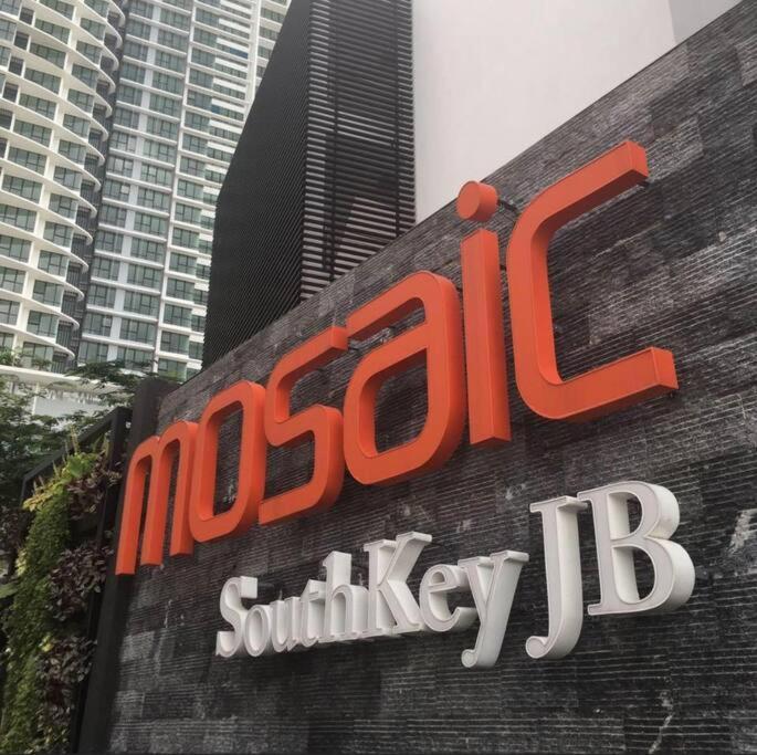 Mid Valley Southkey Mosaic- 6 Pax- 2 Bedroom Johor Bahru