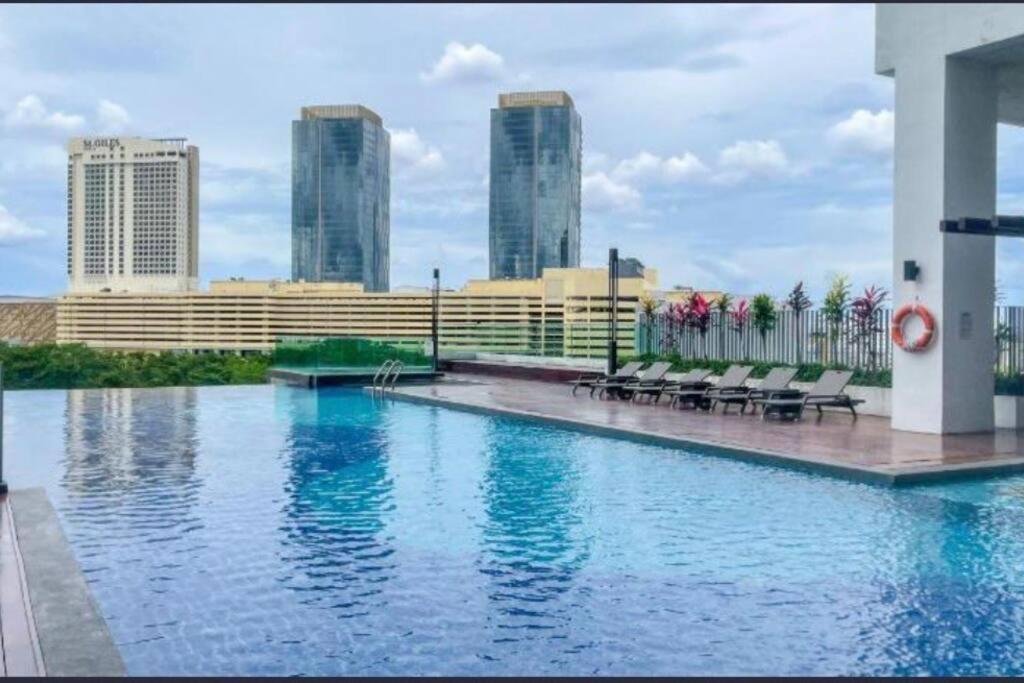 Mid Valley Southkey Mosaic- 6 Pax- 2 Bedroom